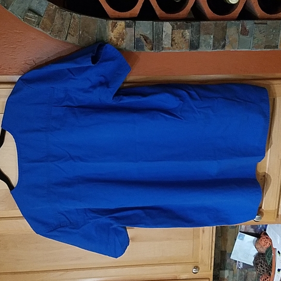 Carhartt Solid Ripstop Utility Blue Short Sleeve Scrub Top - Picture 5 of 5